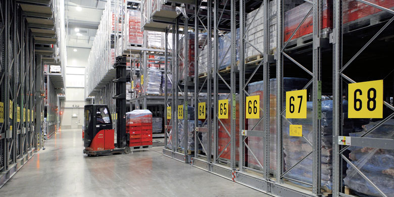 Mobile racking store